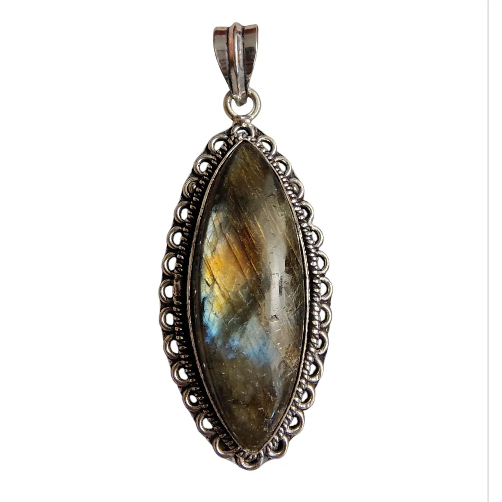 Marquis Labradorite And Silver Pendant - Picture 2 of 7